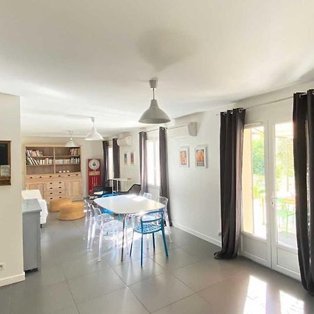 Villa Spacieuse Avec Terrasse Et Vue Mont Ventoux Entrechaux Bagian luar foto